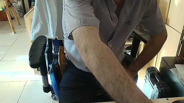 angelgarcia269 online show from April 2026 11:56:01 AM