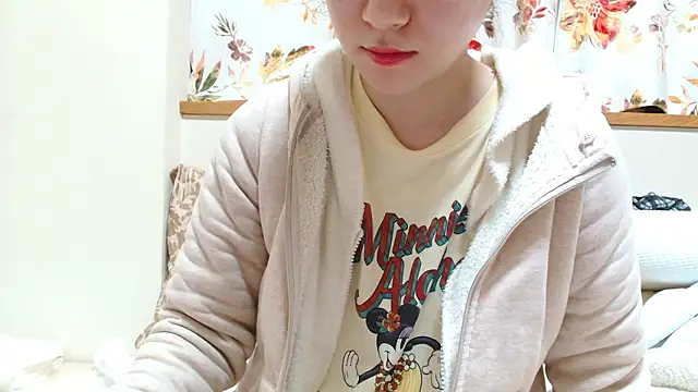 liliyRiSAcha-n online show from January 2026 08:07:01 AM