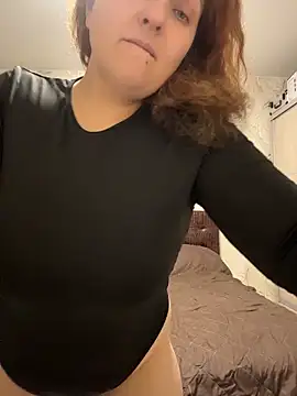 Taisia W online show from December 2025 07:54:02 PM