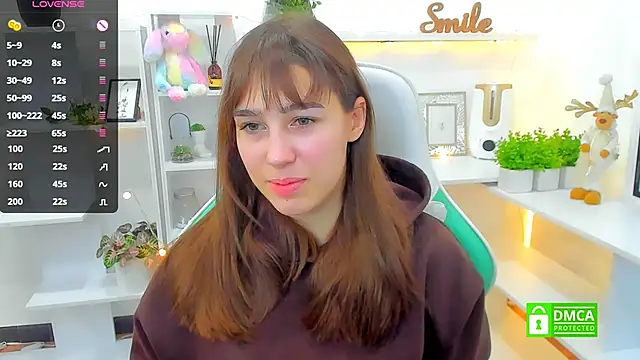  Eliizabeth  online show from February 2025 09:17:02 PM