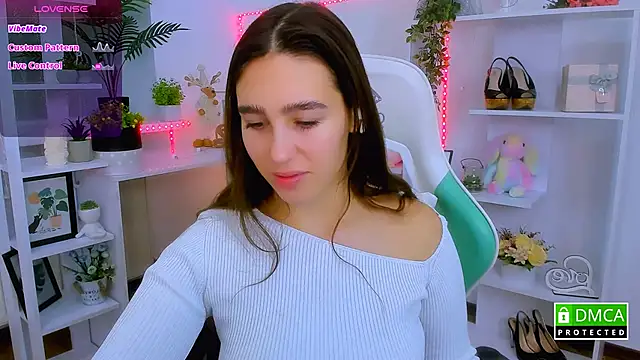  Eliizabeth  online show from December 2025 10:15:01 PM