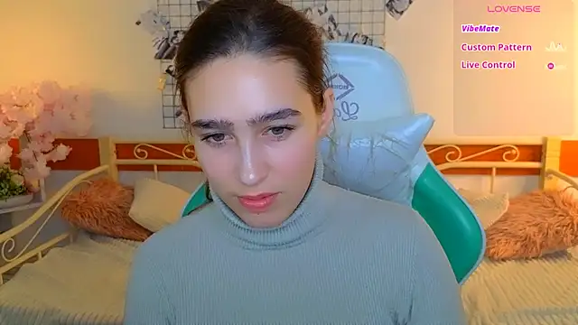  Eliizabeth  online show from March 2026 10:14:01 PM