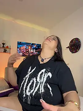 tati reyess online show from October 2025 11:27:01 AM