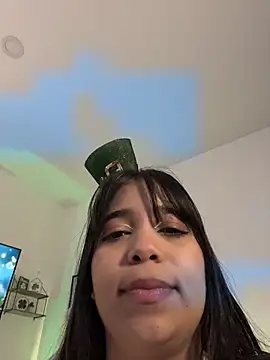 tati reyess online show from March 2026 12:41:01 PM