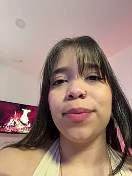 tati reyess online show from April 2026 11:54:02 AM