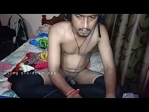 Sexypavi09 online show from September 2025 06:32:02 PM