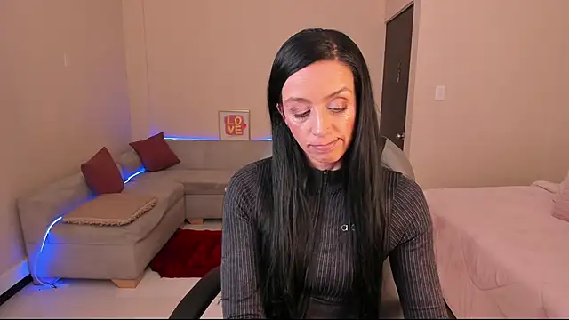 Snapshot of Kristen_Garner chatting on June 2026 08:30:02 PM Kristen Garner online show from June 2026 08:30:02 PM