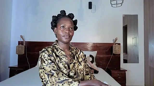 Elegant Ebony online show from March 2026 07:42:01 AM