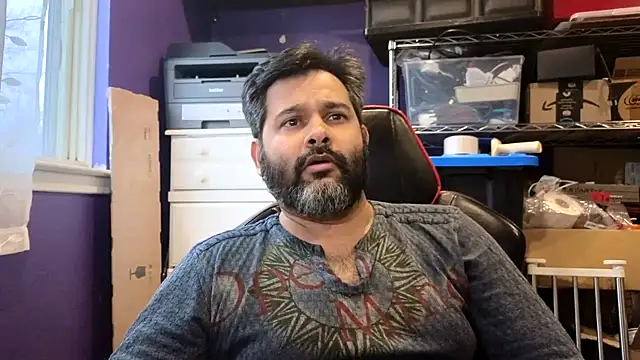 Sakhtlaundaz online show from March 2026 12:42:01 PM