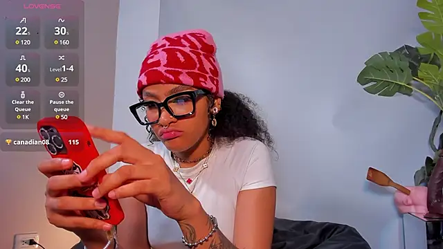 ZENDAMILLER online show from March 2025 12:58:02 AM