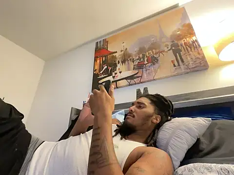 Snapshot of BD2LONG chatting on September 2025 02:00:02 AM BD2LONG online show from September 2025 02:00:02 AM