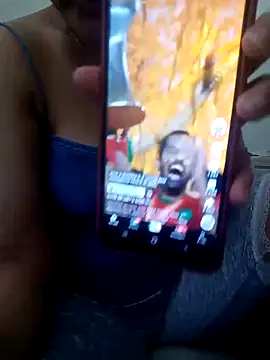 lolo890 online show from October 2025 01:00:02 PM