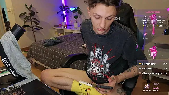 Snapshot of Tima_Lexikov_ chatting on December 2024 08:51:02 AM Tima Lexikov online show from December 2024 08:51:02 AM