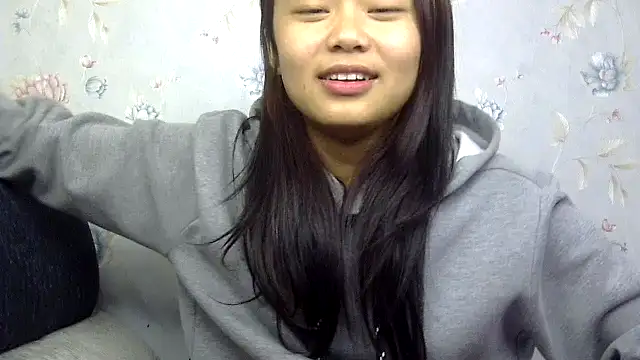 Snapshot of cute_sapna chatting on December 2024 05:19:01 PM cute sapna online show from December 2024 05:19:01 PM