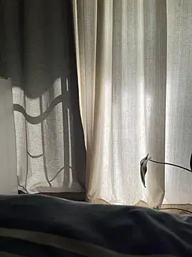 Snapshot of YesTheSexiest chatting on March 2025 01:03:01 PM YesTheSexiest online show from March 2025 01:03:01 PM