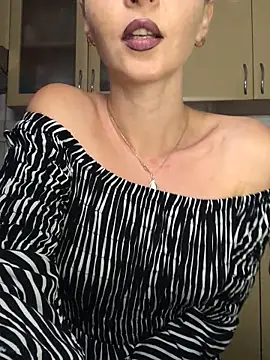 Kristina03 online show from October 2025 09:50:01 PM