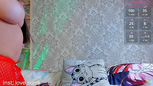 Michel Momsen online show from December 2024 06:49:01 PM