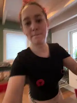 Snapshot of Tamy-Love chatting on February 2025 03:08:02 PM Tamy-Love online show from February 2025 03:08:02 PM