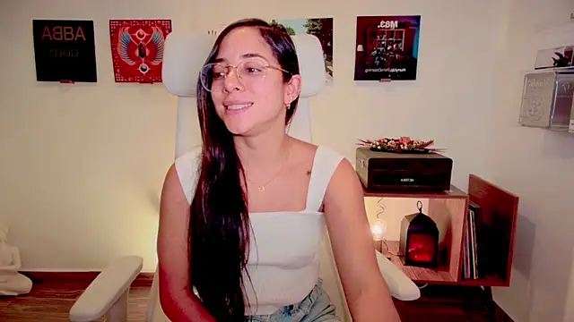 adriana  sosa  online show from December 2024 02:24:01 AM