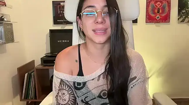 adriana  sosa  online show from January 2025 12:17:01 AM