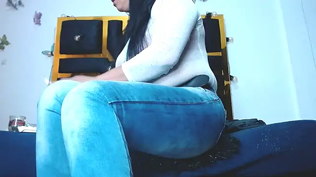 Helennahot online show from January 2025 12:48:02 AM