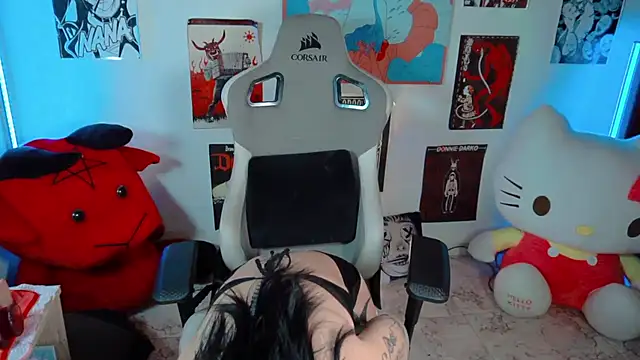 Deadly Doll online show from December 2025 09:34:02 PM