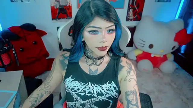 Snapshot of Deadly_Doll chatting on April 2026 08:48:02 PM Deadly Doll online show from April 2026 08:48:02 PM