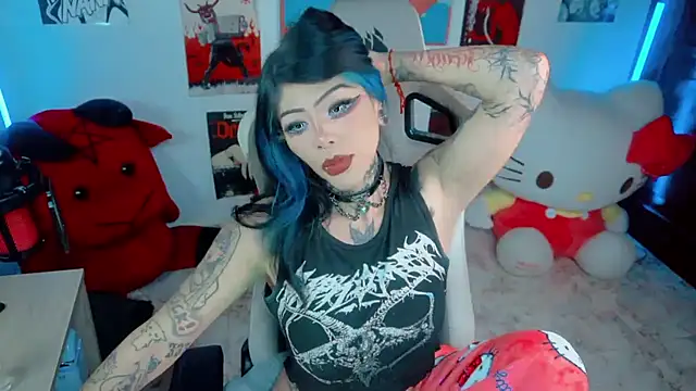 Snapshot of Deadly_Doll chatting on April 2026 08:57:02 PM Deadly Doll online show from April 2026 08:57:02 PM