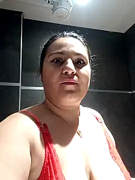 SALMA G online show from February 2025 03:28:02 PM