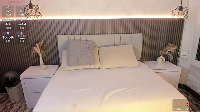 SHANONCLARK online show from October 2025 07:11:02 PM