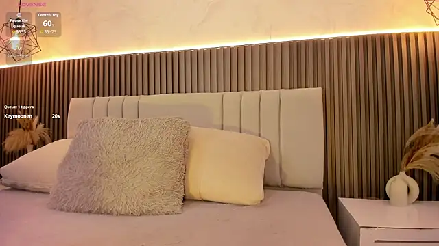 SHANONCLARK online show from October 2025 07:13:01 PM