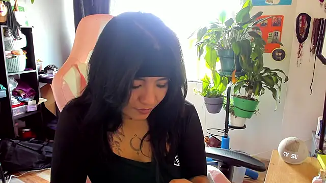 annie walker6 online show from February 2026 07:54:01 PM