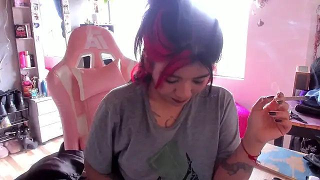 annie walker6 online show from May 2026 05:33:01 PM