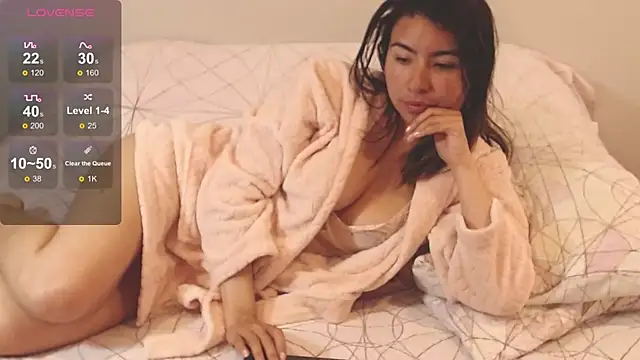 Snapshot of alice_middlee chatting on September 2025 03:37:01 PM alice middlee online show from September 2025 03:37:01 PM