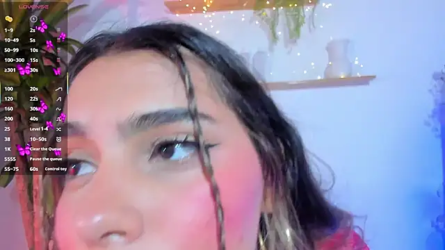 crisbell lopez online show from April 2026 12:28:01 AM