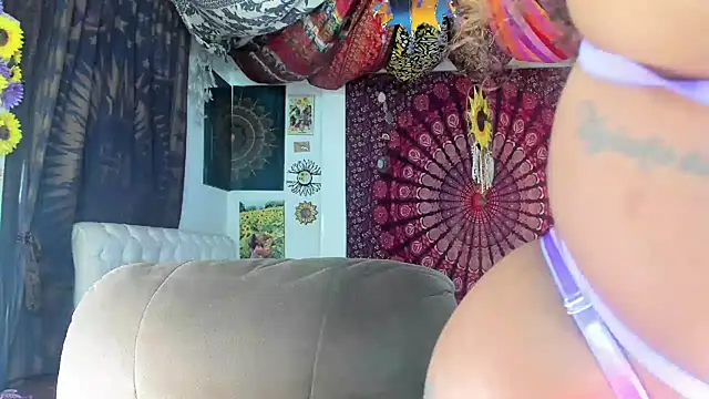 Snapshot of ElizaGrey_ chatting on March 2025 02:06:02 AM ElizaGrey  online show from March 2025 02:06:02 AM