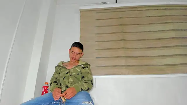 enjoy hotparty online show from April 2026 01:23:02 PM