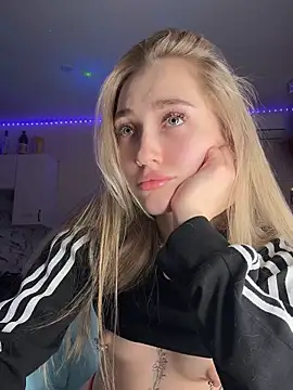 Good  Girl  online show from December 2025 04:35:02 PM