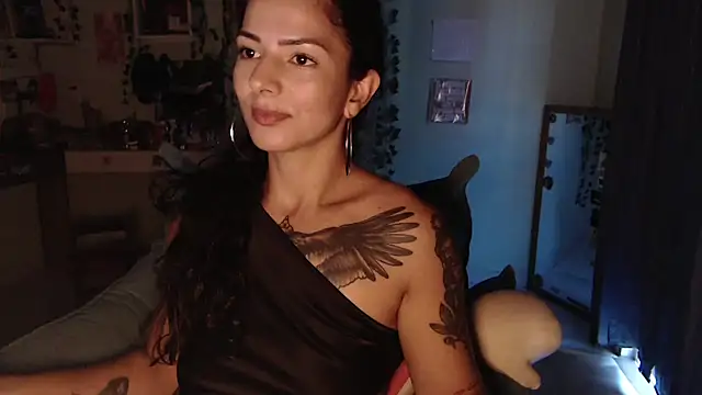 BeellyDance online show from April 2026 08:17:01 PM