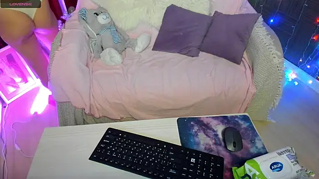 Queen baby online show from December 2024 02:49:02 AM