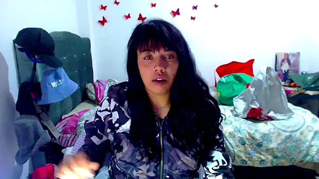 Snapshot of AmaraRoberts420 chatting on September 2025 05:20:02 AM AmaraRoberts420 online show from September 2025 05:20:02 AM