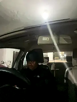 Snapshot of Dick_6inches chatting on September 2025 03:01:02 PM Dick 6inches online show from September 2025 03:01:02 PM