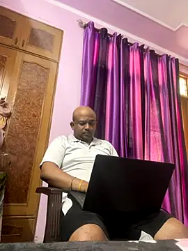 Snapshot of Dick_6inches chatting on October 2025 03:39:02 AM Dick 6inches online show from October 2025 03:39:02 AM