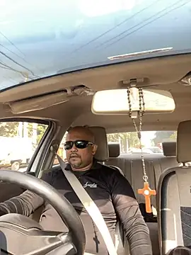 Snapshot of Dick_6inches chatting on November 2025 04:23:02 AM Dick 6inches online show from November 2025 04:23:02 AM