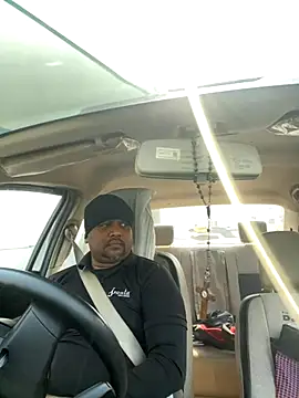 Snapshot of Dick_6inches chatting on November 2025 04:55:01 AM Dick 6inches online show from November 2025 04:55:01 AM