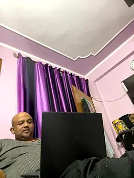 Snapshot of Dick_6inches chatting on November 2025 01:56:02 PM Dick 6inches online show from November 2025 01:56:02 PM