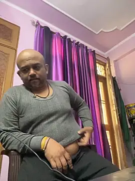 Snapshot of Dick_6inches chatting on November 2025 10:29:01 AM Dick 6inches online show from November 2025 10:29:01 AM