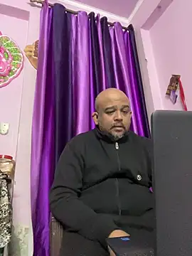 Snapshot of Dick_6inches chatting on February 2026 02:08:01 AM Dick 6inches online show from February 2026 02:08:01 AM