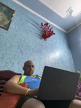 Snapshot of Dick_6inches chatting on February 2026 01:53:02 PM Dick 6inches online show from February 2026 01:53:02 PM