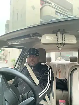 Snapshot of Dick_6inches chatting on February 2026 12:47:02 PM Dick 6inches online show from February 2026 12:47:02 PM